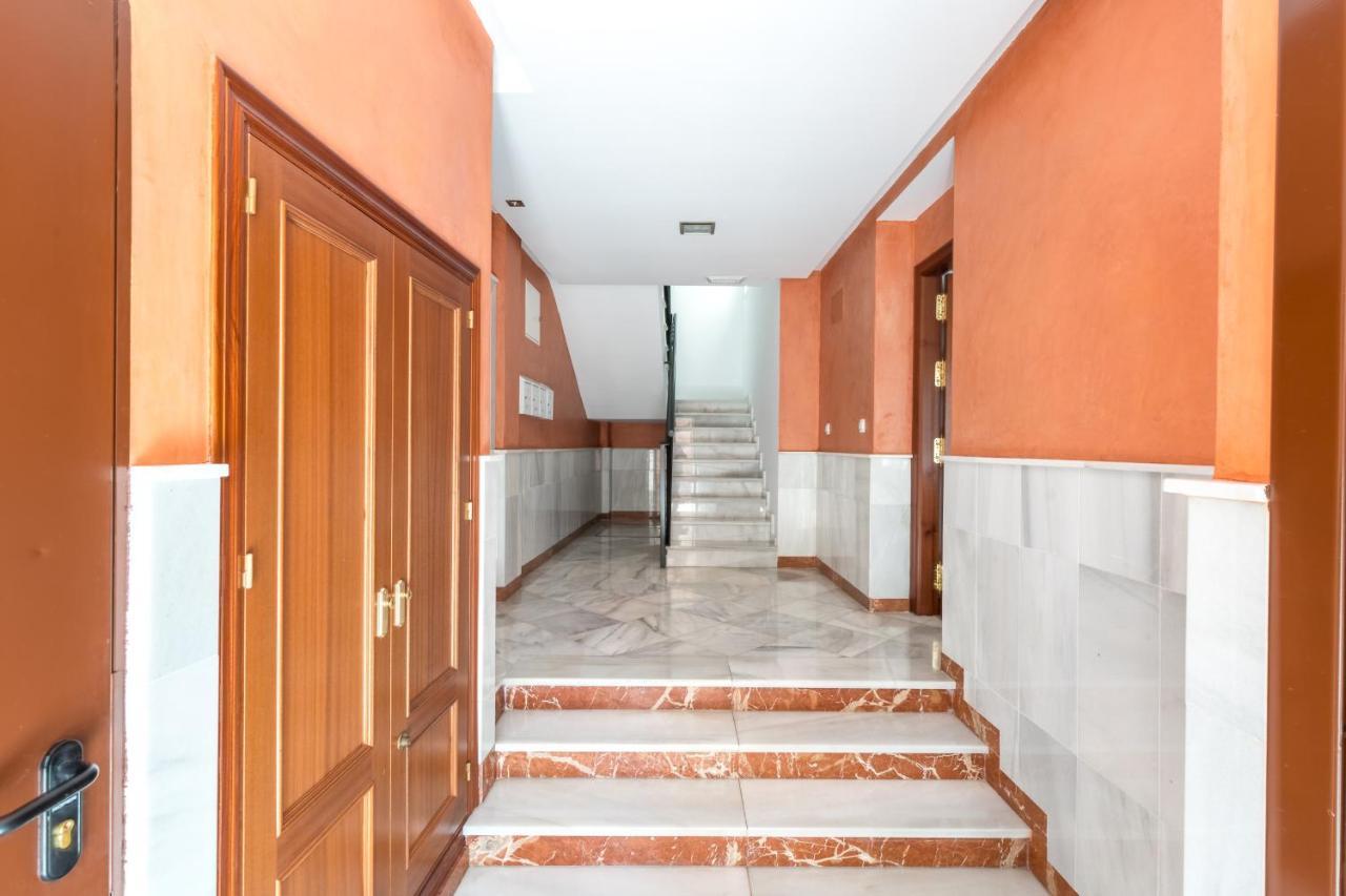 Anna - Triana Apartment Севиля Екстериор снимка